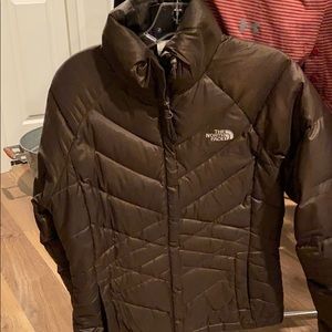 North face women’s size small puffer jacket
